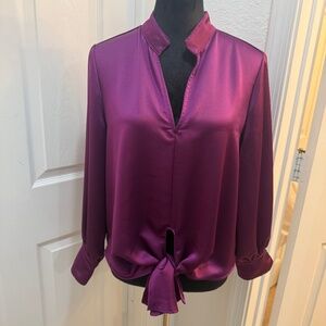 ✨ Karen Kane Sparkling Satin Top – Size M, NEW
